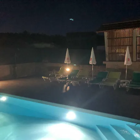 Casa Do Quinteiro بيت للعطل